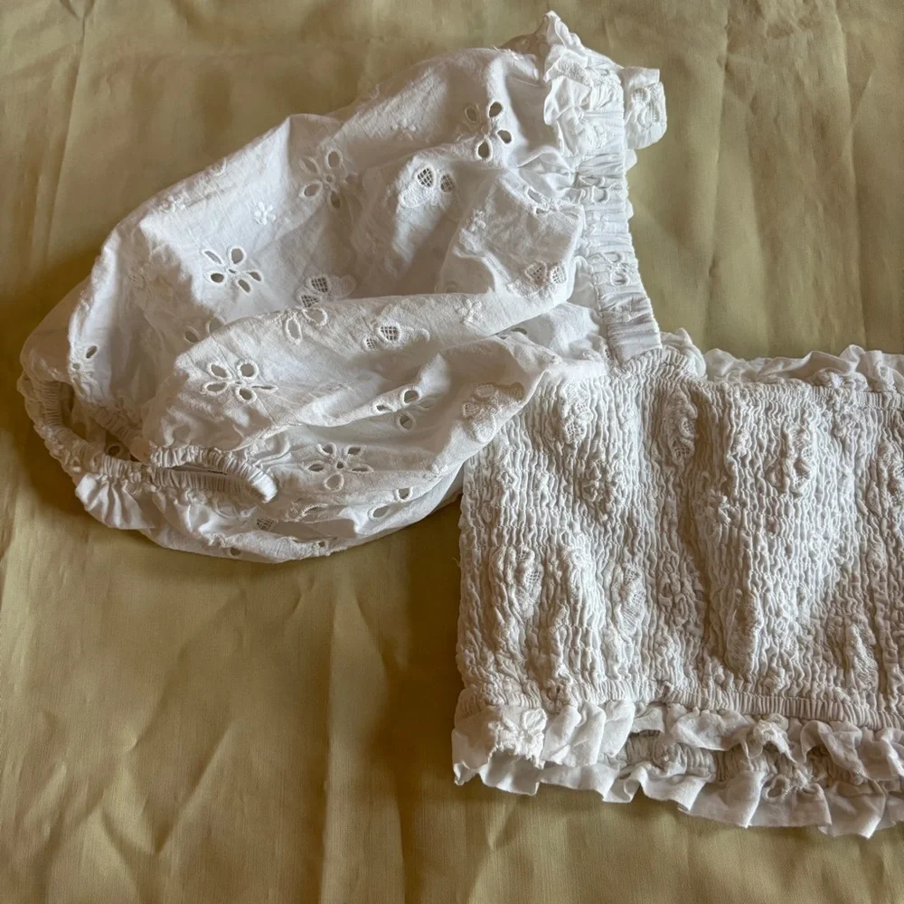 For Love and Lemons- Addison Blouse Size Large White Floral Puff Sleeve